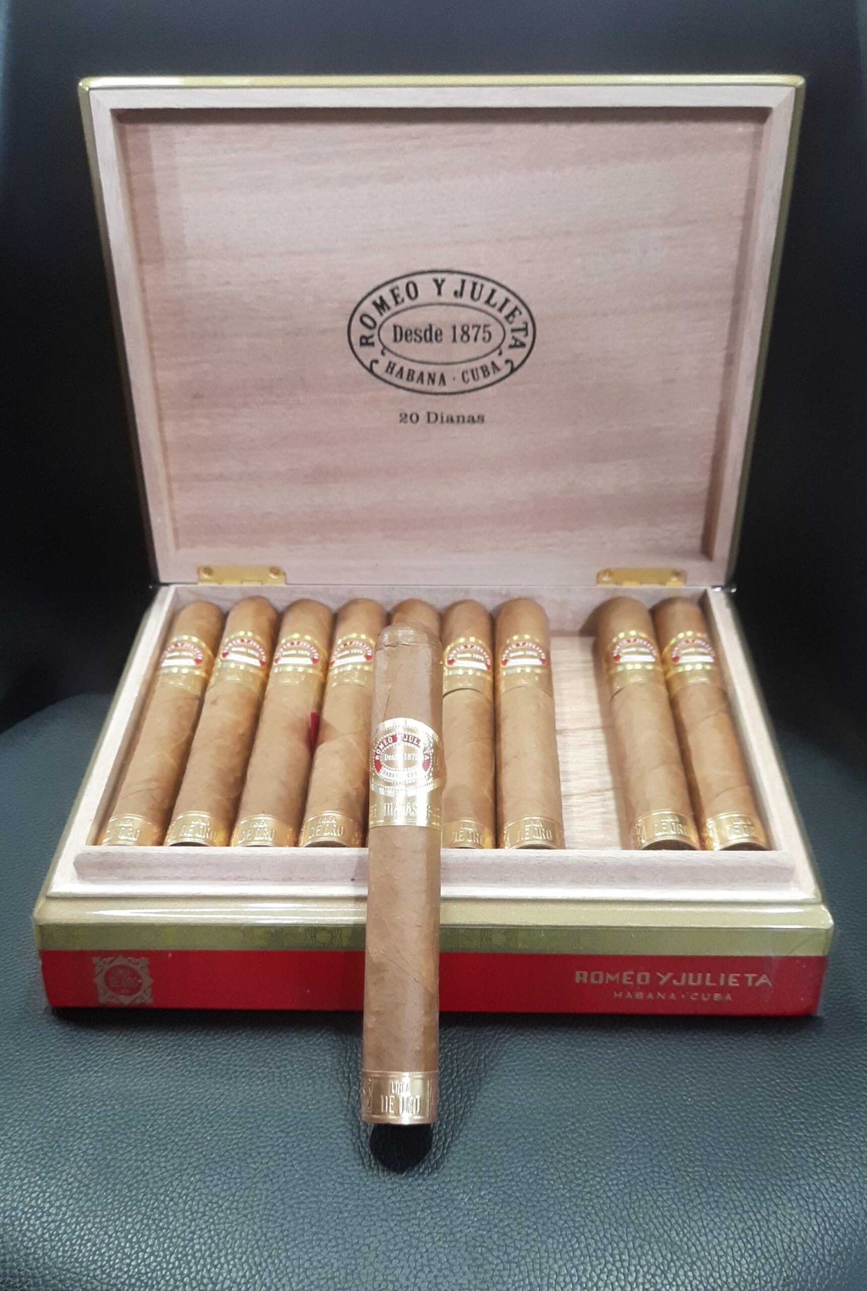 Romeo julieta linea d oro dianas.
