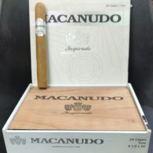macanudo toro cigar